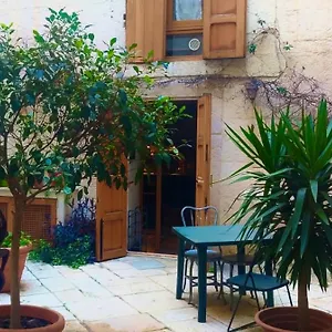Apartament Traditional In Old, Bari