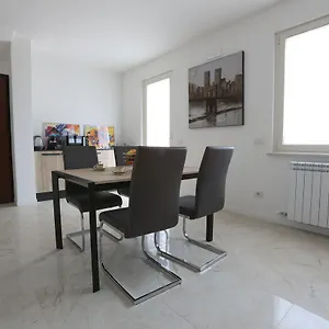  Appartamento Casa San Valentino Italia